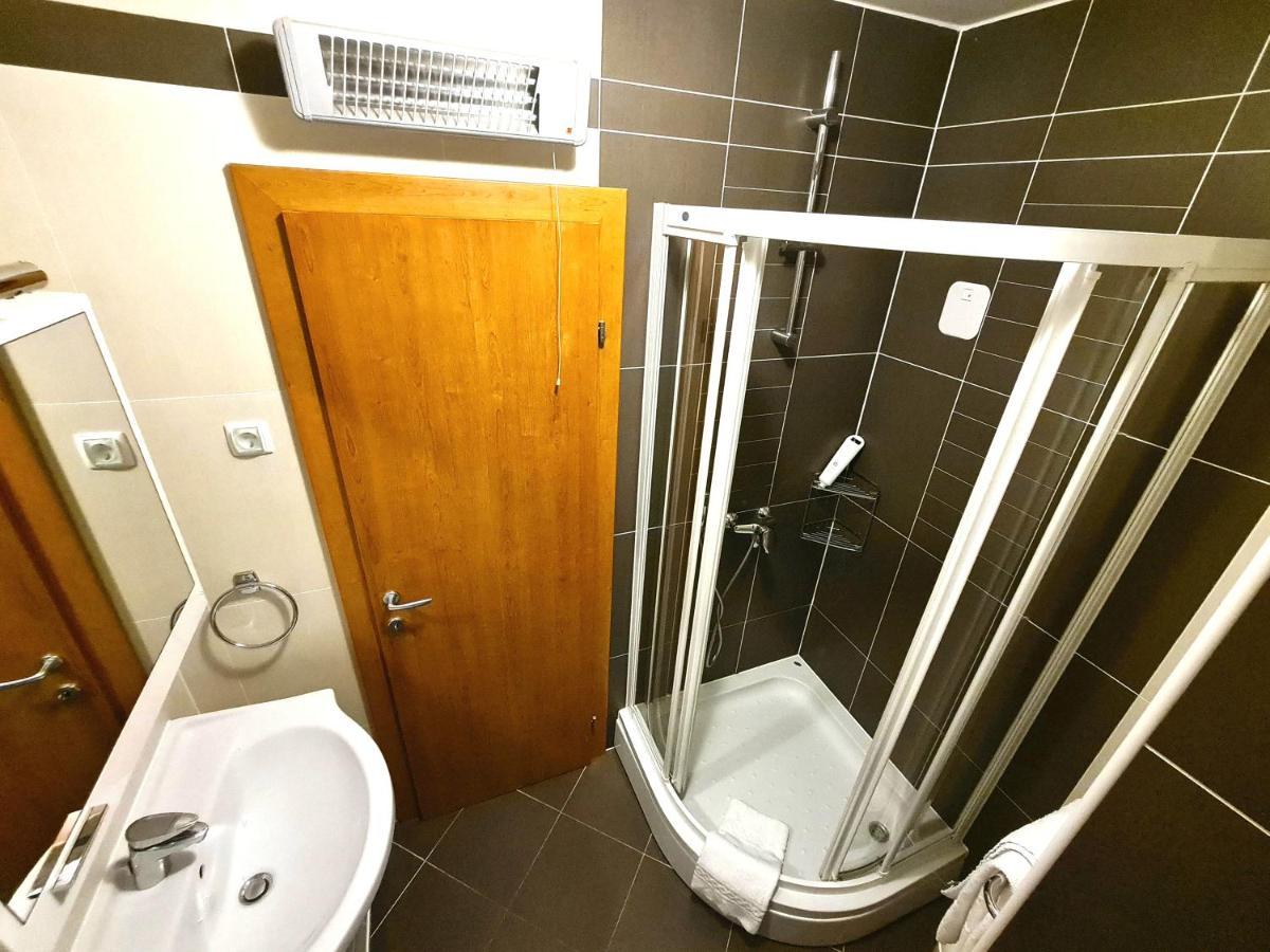 מאקרסקה Apartments Veronika מראה חיצוני תמונה