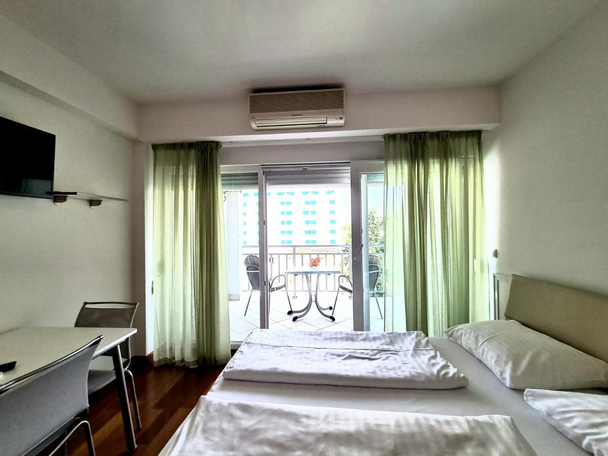 מאקרסקה Apartments Veronika מראה חיצוני תמונה