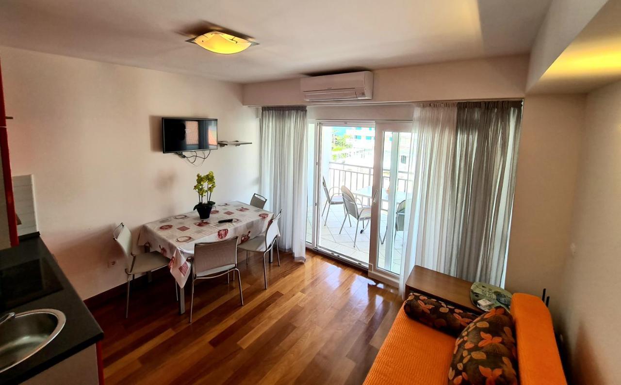 מאקרסקה Apartments Veronika מראה חיצוני תמונה